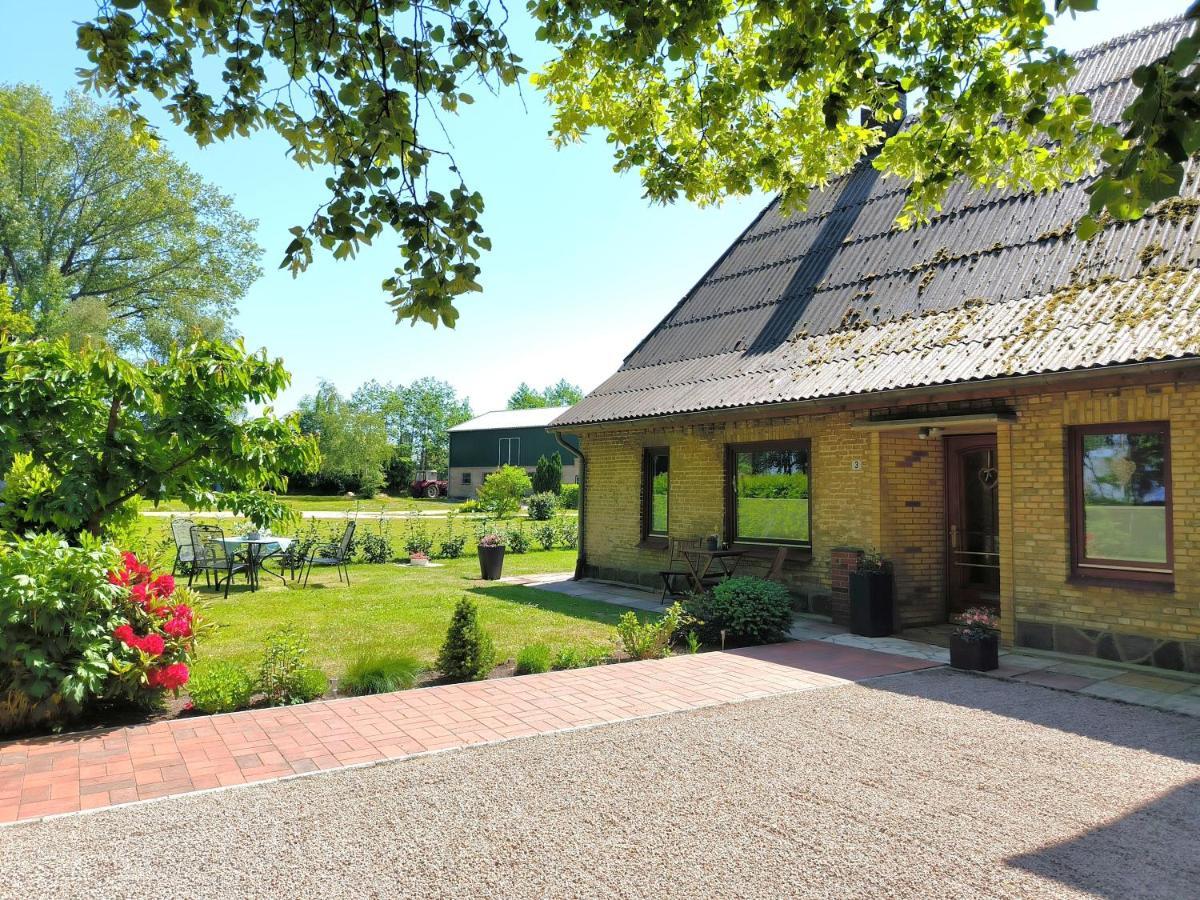 Ferienwohnung Zwischen Den Meeren - Schoene Und Gemuetliche Fewo Mit Garten Dorpstedt Dış mekan fotoğraf